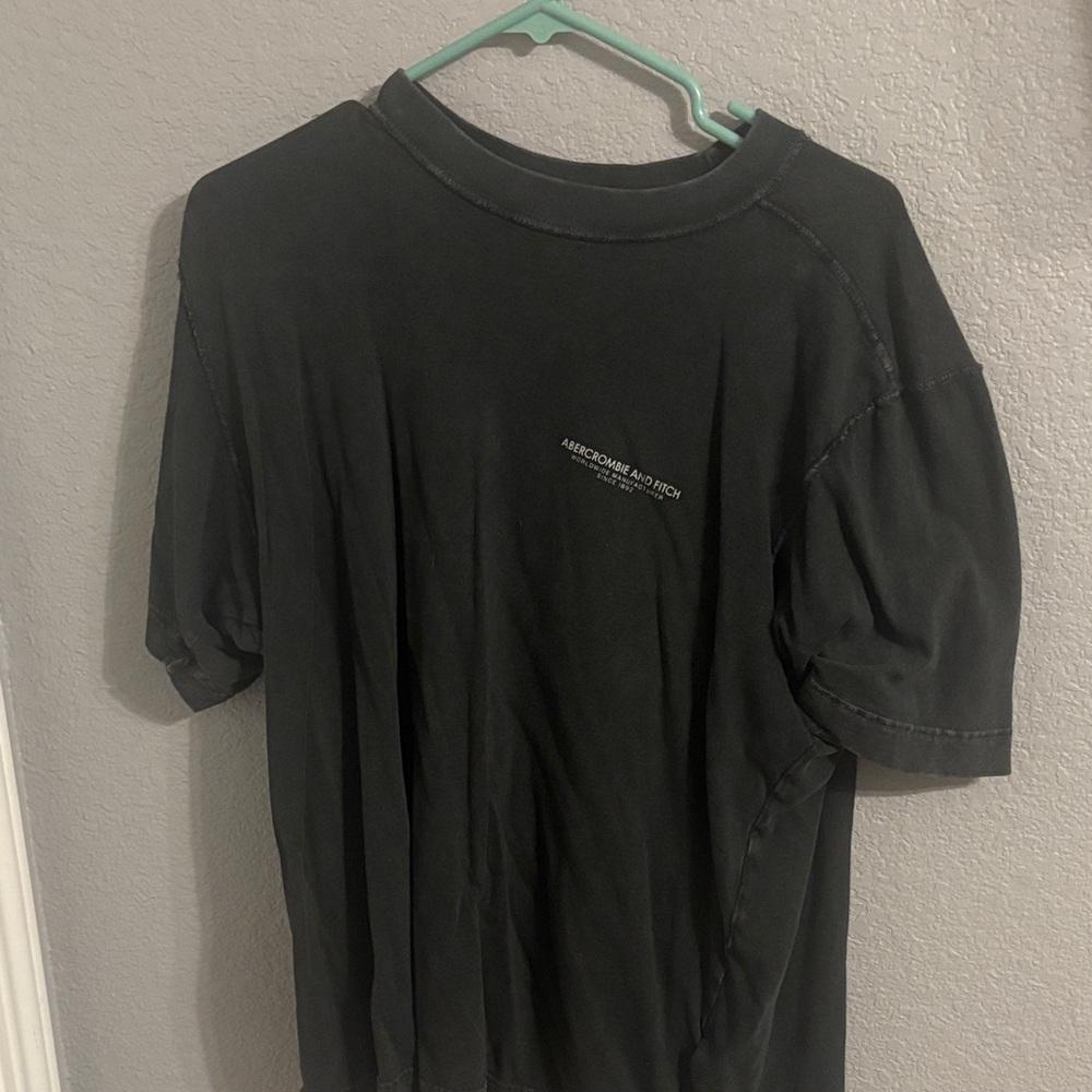 Abercrombie & Fitch Black Short-Sleeve Crewneck Tee with Subtle Logo